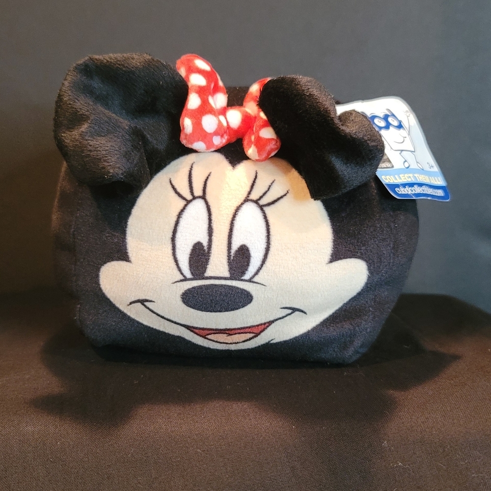 Cubd Collectibles Minnie Mouse
